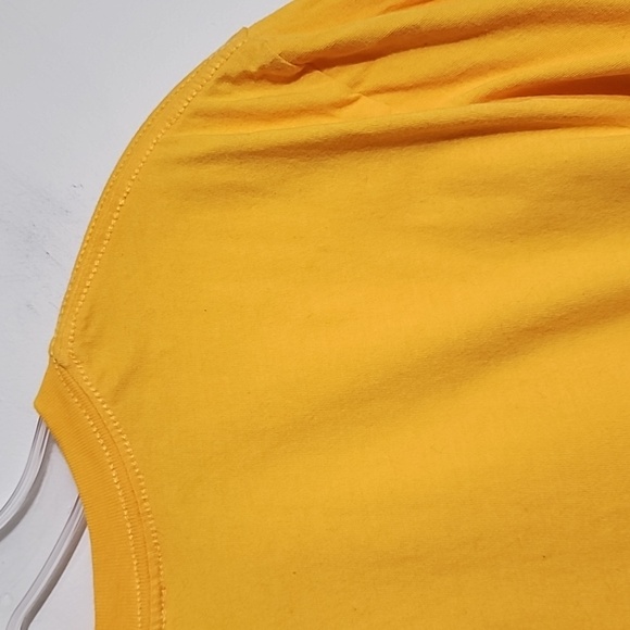 Bella Canvas Yellow Mustard Cat Outline Graphic T-Shirt Womans Size XL - Picture 4 of 6